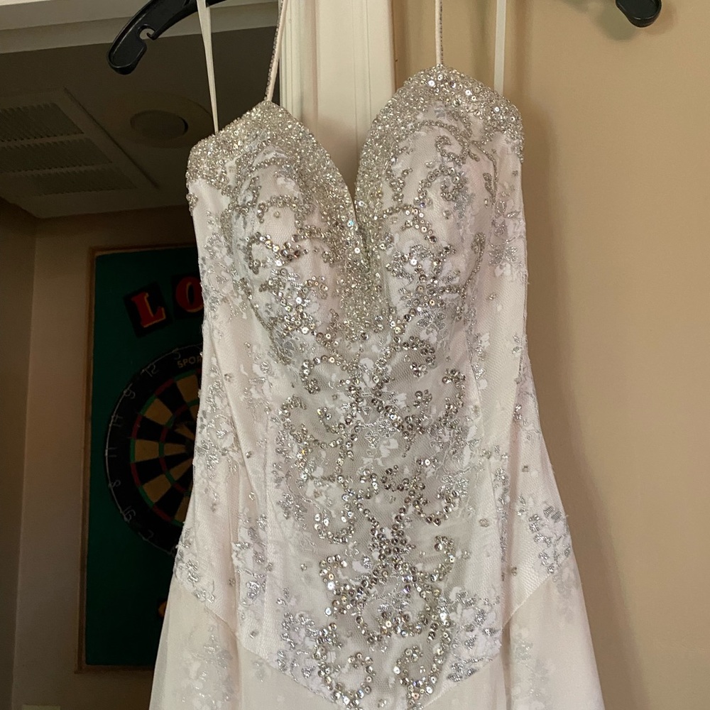 Wedding Dress by Claires Collection, cream size 4